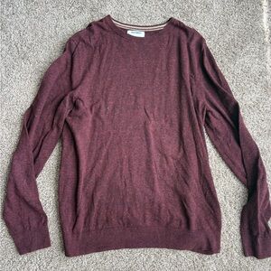 Old Navy Men's Maroon Crewneck Sweater